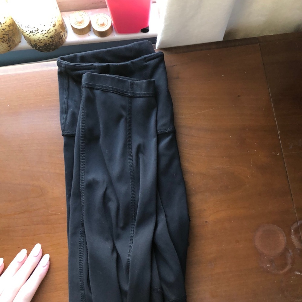 Black 3/4 length leggings